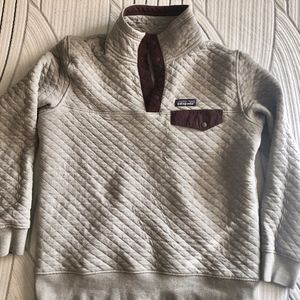 Grey Longsleeve Patagonia Pullover